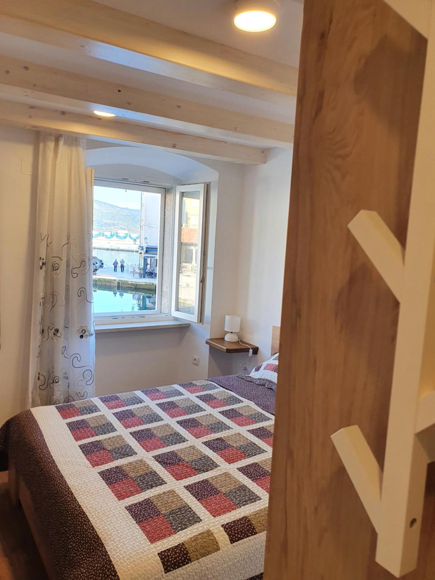 Room Cs Црес Екстер'єр фото